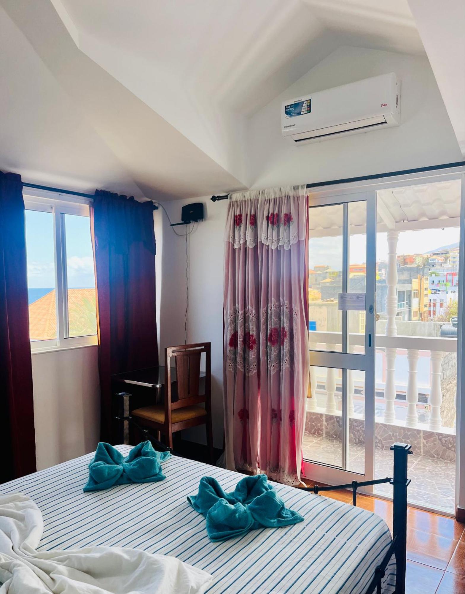 Casa Bb&Djassi Hotel ปงตา ดู ซอล ภายนอก รูปภาพ